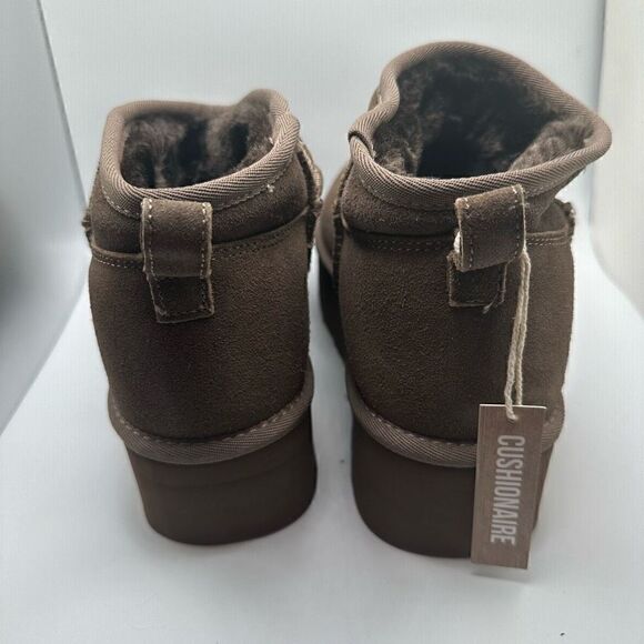 CUSHIONAIRE Women's Genuine Suede pull platform boot +Memory Foam 9.5 TAUPE - Picture 4 of 7